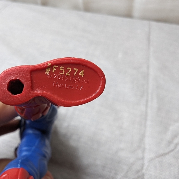 2015 Hasbro Marvel Captain America Blue Red Action Figure 6" Movable Arms Head - Picture 10 of 12